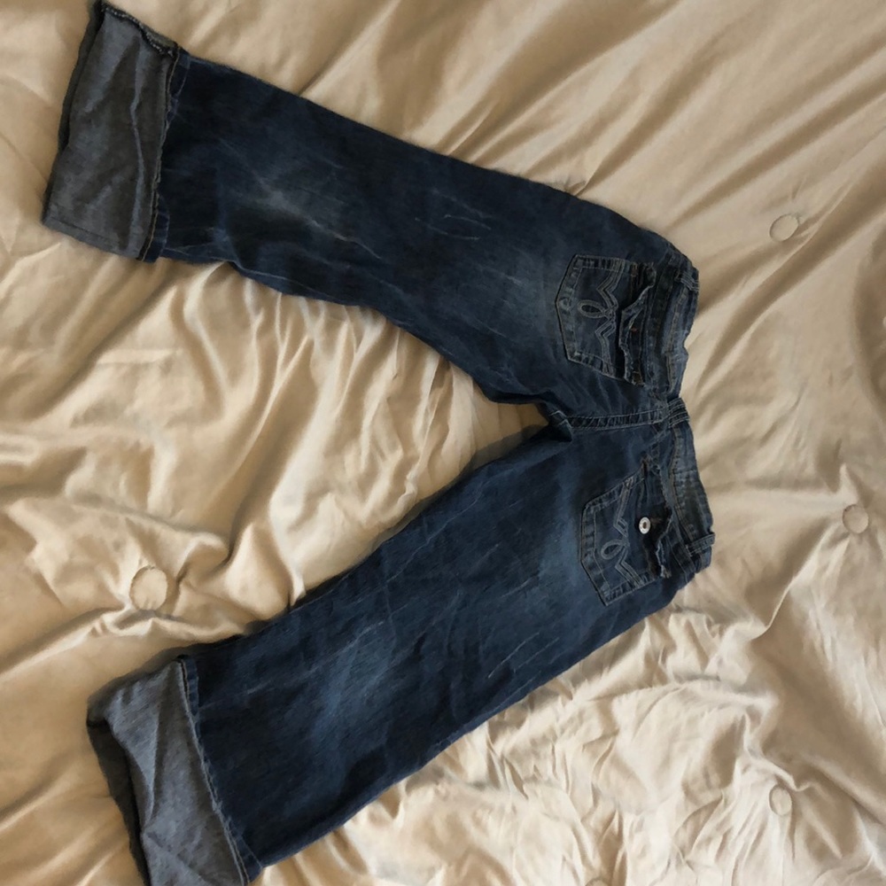 Capris - Picture 2 of 2